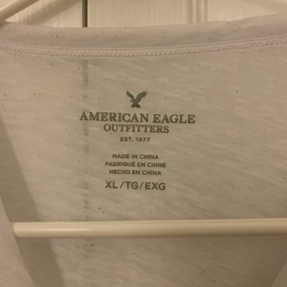 Comfy tee from AE - Picture 3 of 3